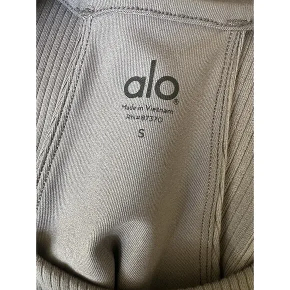 Alo Yoga Ribbed Insight Tank Purple Dusk Women's Size Small - Picture 11 of 14